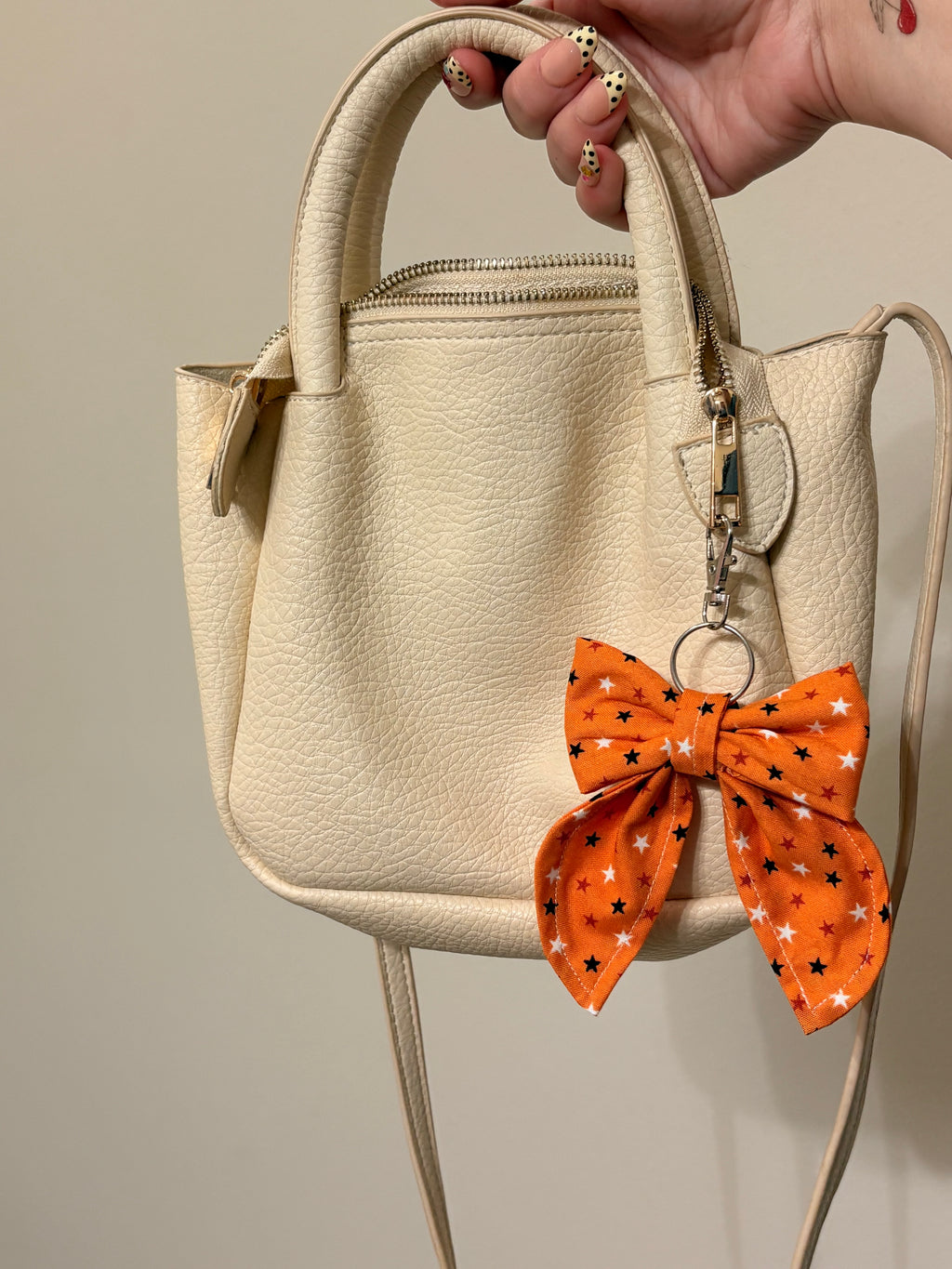 Halloween Bow Keychain 🎃
