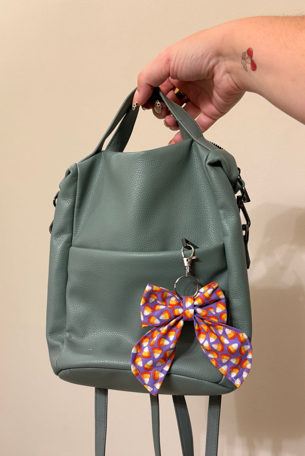 Halloween Bow Keychain 🎃
