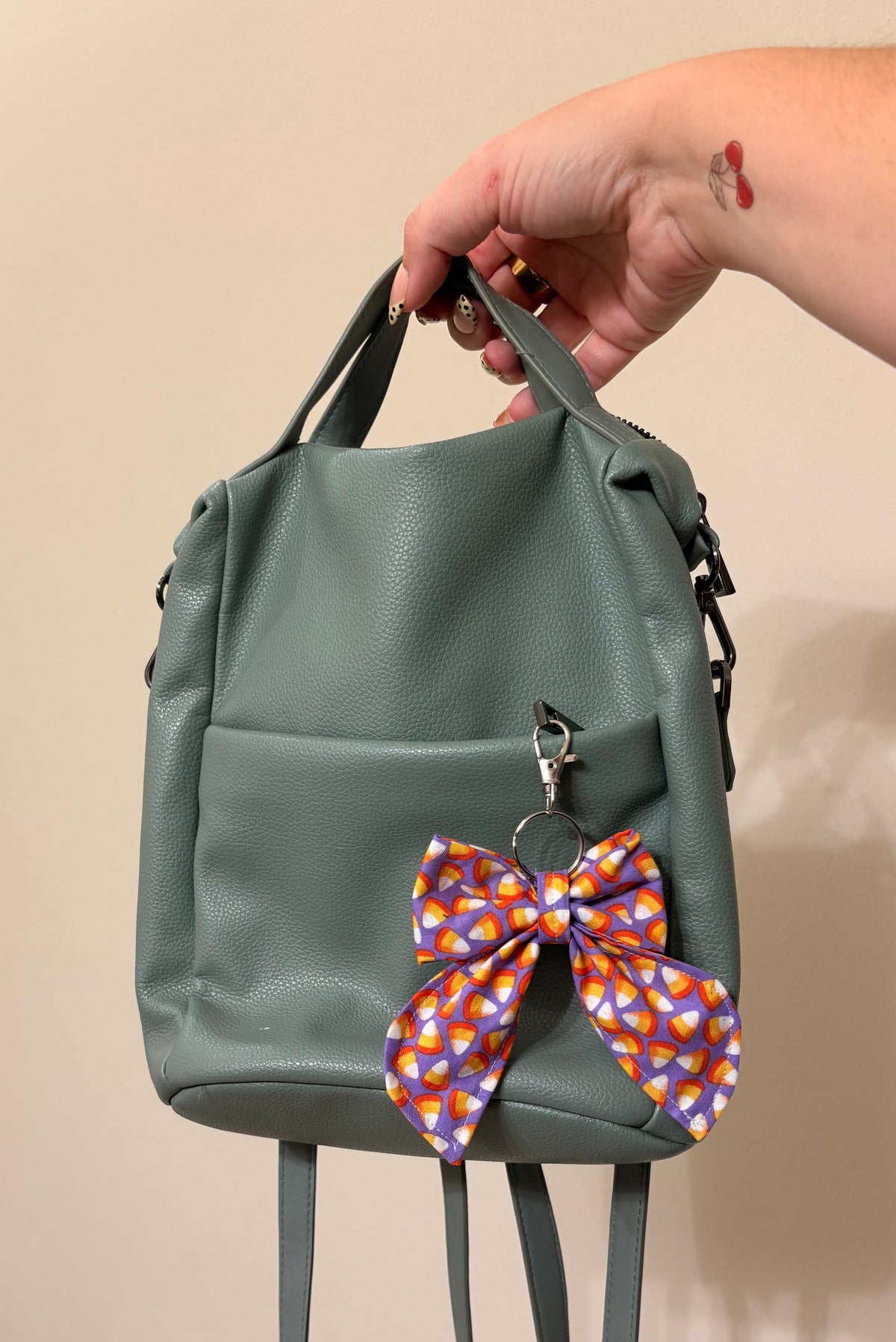 Halloween Bow Keychain 🎃
